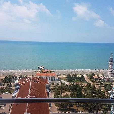 West Apartments Μπατούμι Εξωτερικό φωτογραφία