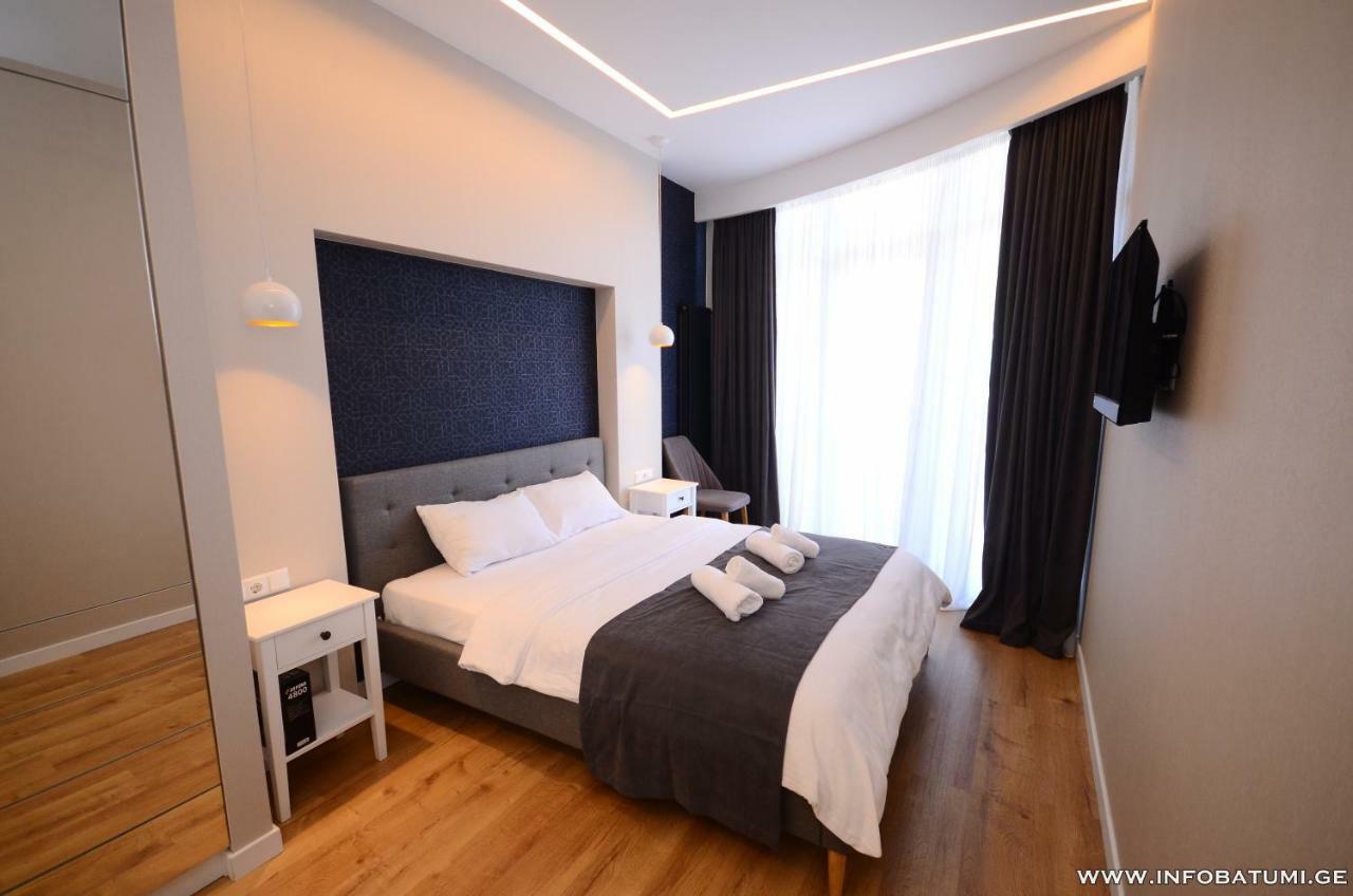 West Apartments Μπατούμι Εξωτερικό φωτογραφία