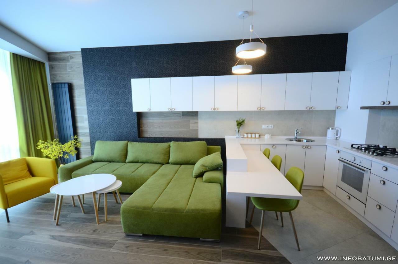 West Apartments Μπατούμι Εξωτερικό φωτογραφία